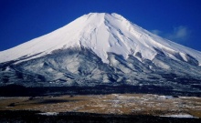 ภูเขาไฟฟูจีของญี่ปุ่น ได้รับการขึ้นทะเบียน เป็นมรดกโลก จาก ยูเนสโก