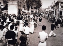 ไฉไลอย่างไทย! ภาพประวัติศาสตร์ เทศกาลสงกรานต์ เมื่อครั้งอดีต แตกต่างจากวันนี้ขนาดไหน?