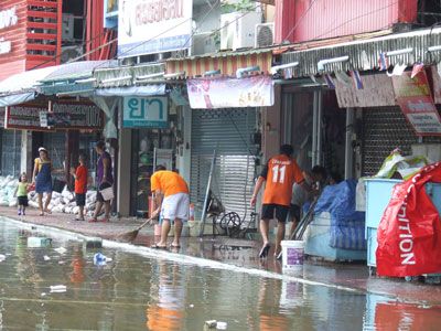 สธ.แนะทำความสะอาดบ้านภายใน 48 ชั่วโมงหลังน้ำลด