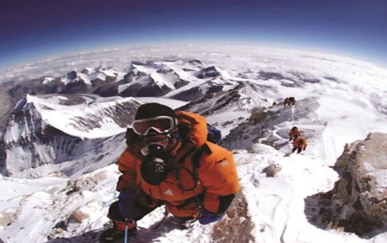 โลกร้อนทำให้ภูเขาเอเวอเรสต์เตี้ยลง