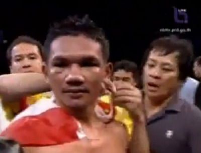 รู้จัก ผึ้งหลวง ส.สิงห์อยู่ นักชกหมัดเหล็กแชมป์โลกคนที่ 46 ของไทย