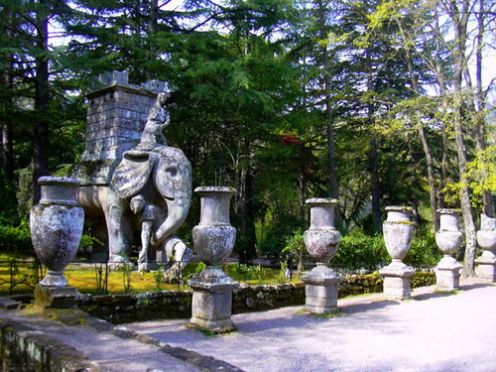 สวน สัตว์ประหลาด ที่ โบมาร์โซ (Bomarzo) อิตาลี