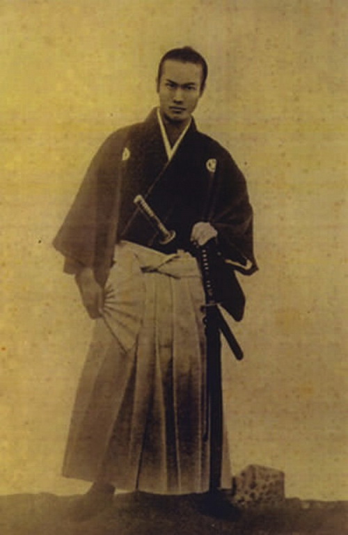เข้มจริง!! เผยโฉม 10 หนุ่มซามูไรผู้ ‘ฮอตที่สุด’ ในประวัติศาสตร์ญี่ปุ่น