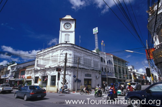 10 ที่เที่ยวในเมืองไทย ที่นักท่องเที่ยวทั้งชาวไทยและชาวต่างชาติ ไม่ควรพลาด