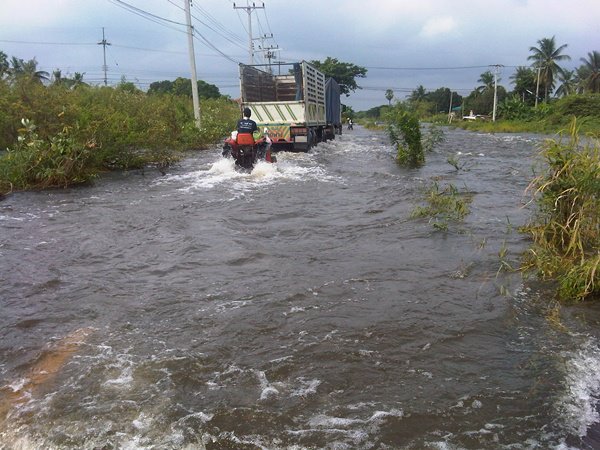 ประมวลภาพสถานการณ์ล่าสุด จาก จ.ลพบุรี(1)