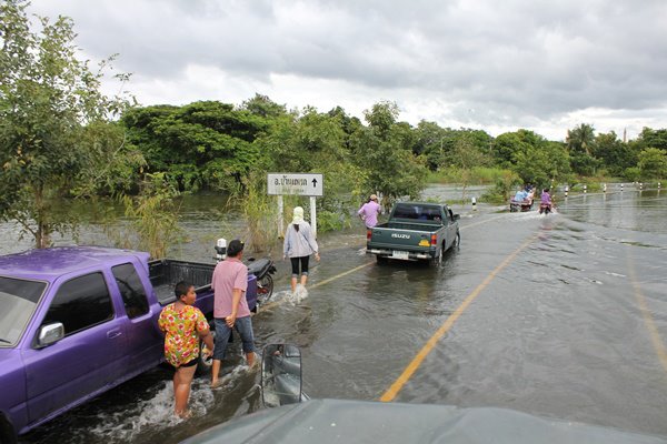 ประมวลภาพสถานการณ์ล่าสุด จาก จ.ลพบุรี(1)