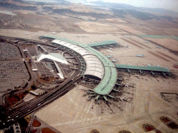  7 สนามบิน ที่ได้รับการยกย่องว่าสุดยอดที่สุดในโลก!