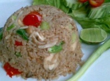 ข้าวผัดปลาเค็ม