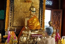 Unseen “พระใส่แว่นดำ” วัดโกรกกราก