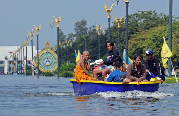 ภาพน้ำท่วมไทยปี 54 จากสื่อนอกสู่สายตาคนทั่วโลก [2]