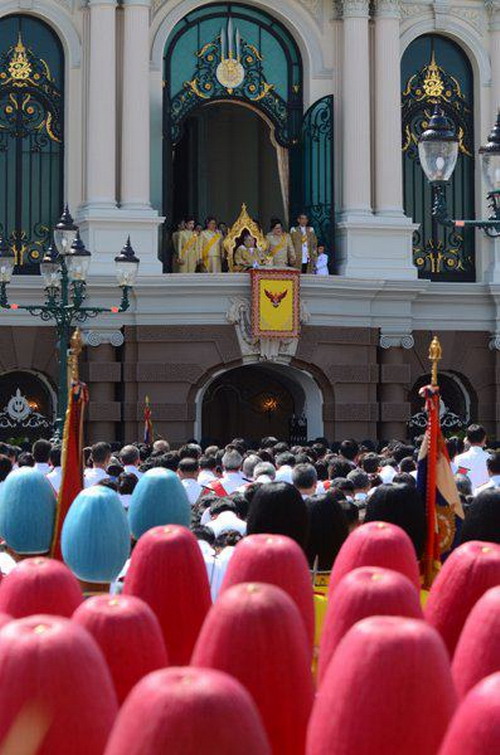 ชมภาพชุดพระราชพิธีมหามงคลเฉลิมพระชนมพรรษา 