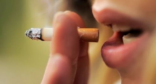 หญิงนักสูบเสียสุขภาพมากกว่าชาย!
