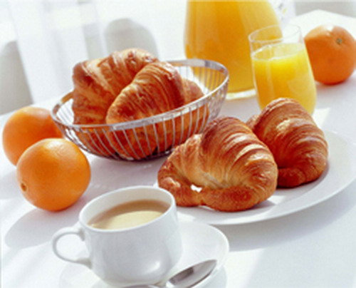 อาหารเช้าควรกินอะไร? เพื่อได้รับประโยชน์สูงสุด