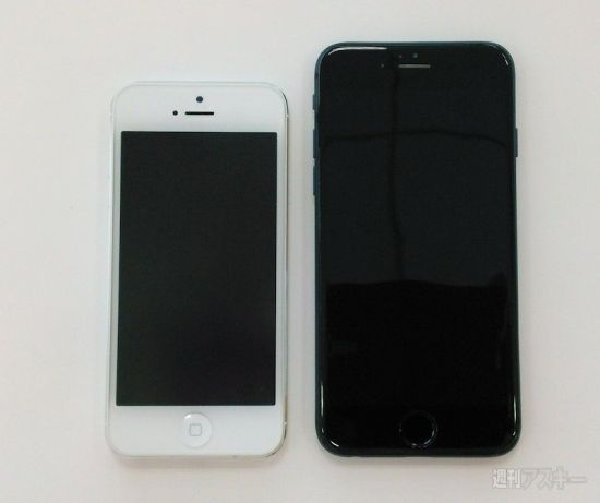 าพชัดๆ iPhone 6 สีเทาเงินเปรียบเทียบกับ iPhone 5s และ HTC One M8! 