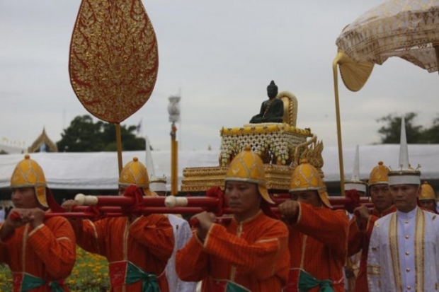 ประวัติ พระแก้วมรกตน้อย ที่ ร.10 อัญเชิญมาประดิษฐาน พิธีสวดเจริญมหามงคล