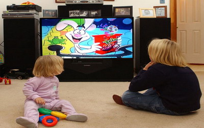 เด็กช่วง 3 ขวบปีแรกดูทีวีส่งผลลบ