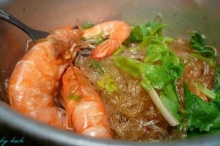 กุ้งอบวุ้นเส้น