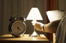 เคล็ดลับ การตื่นนอนแล้วไม่ง่วง แม้นอนน้อย ด้วยกฎการนอน 90 นาที