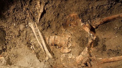 ฮือฮา นักโบราณคดีเชื่อเจอแล้ว ขุดพบโครงกระดูกโมนา ลิซ่าตัวจริง