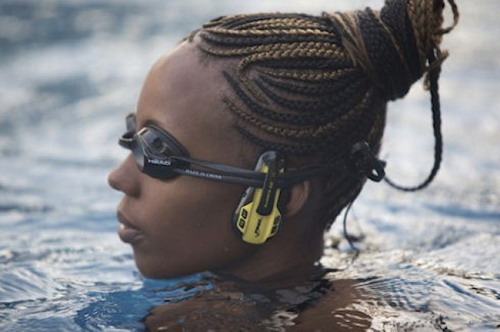 ฟังเพลงได้แม้อยู่ในน้ำ เทคโนโลยี MP3 เพื่อนักว่ายน้ำ