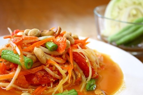 ส้มตำ กินอย่างไรให้แซบและได้ประโยชน์