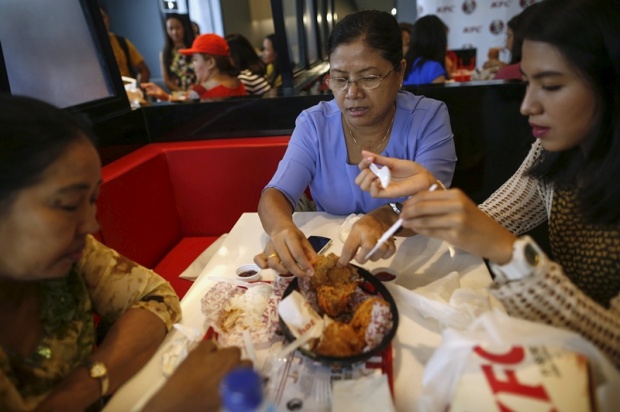 เมื่อ’ไก่ทอดผู้พันเจ้าดัง’เปิดสาขาแรกที่’พม่า’ เหตุการณ์ แบบนี้เลยเกิดขึ้น...!