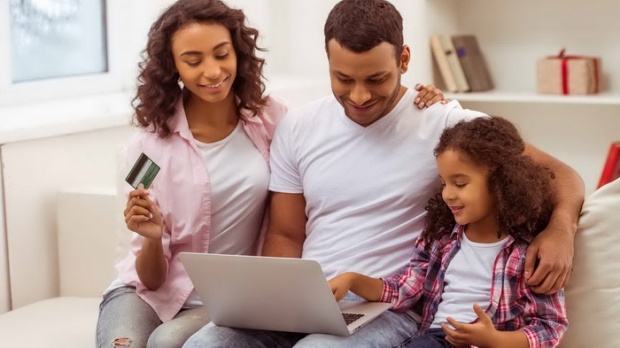 “การรวมกระเป๋าเงิน : เงินทองในครอบครัว” เพื่อความมั่นคงของชีวิตครอบครัว