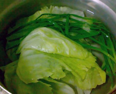 ต้มผักให้สีเขียวสวยด้วยวิธีไหน
