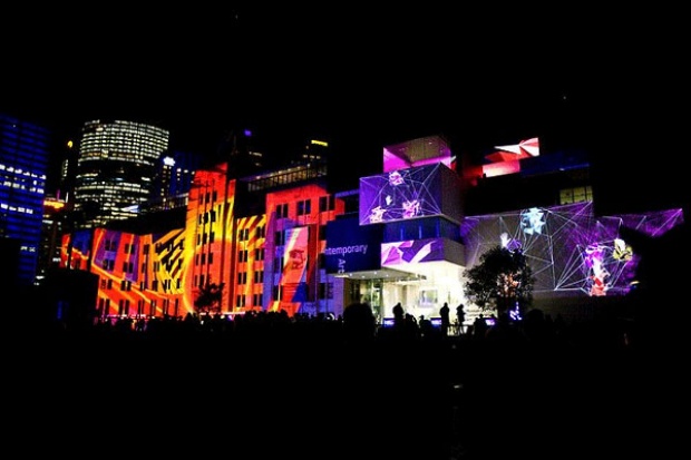 แสงสีแห่งนครซิดนีย์ ออสเตรเลีย ยามค่ำคืน ในเทศกาล Vivid Sydney