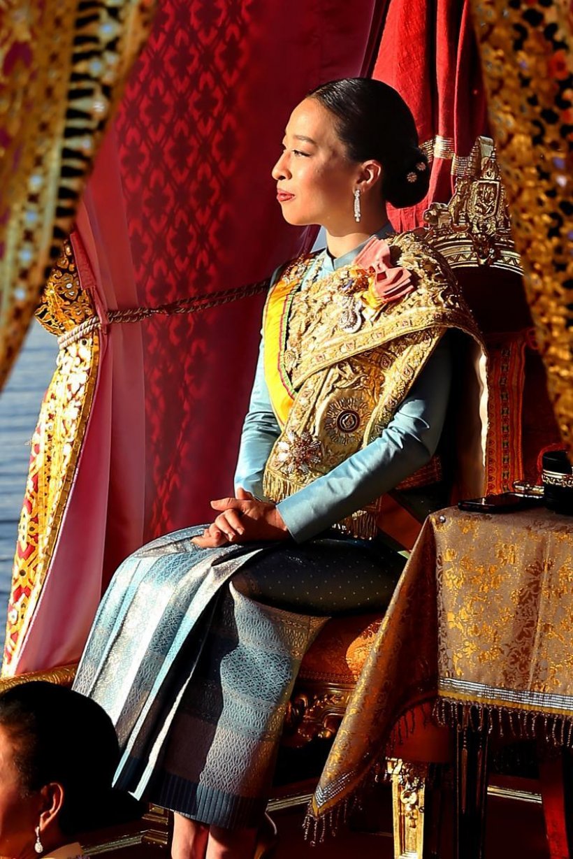ราชพาหนะเคลื่อนพระศพ เจ้าฟ้าพัชรกิติยาภาฯ สู่พระบรมมหาราชวัง