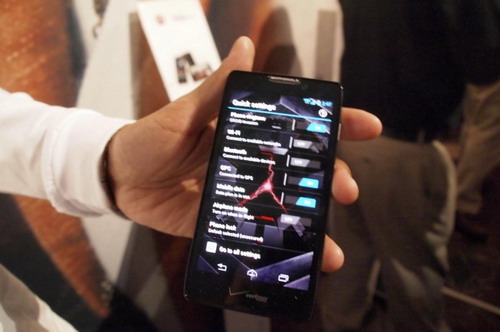 6. Motorola Droid Razr Maxx HD