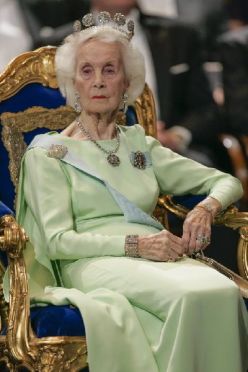 เจ้าหญิงสวีเดน เจ้าของตำนานรักซินเดอเรลลา สิ้นพระชนม์แล้วขณะมีพระชันษา 97 ปี 