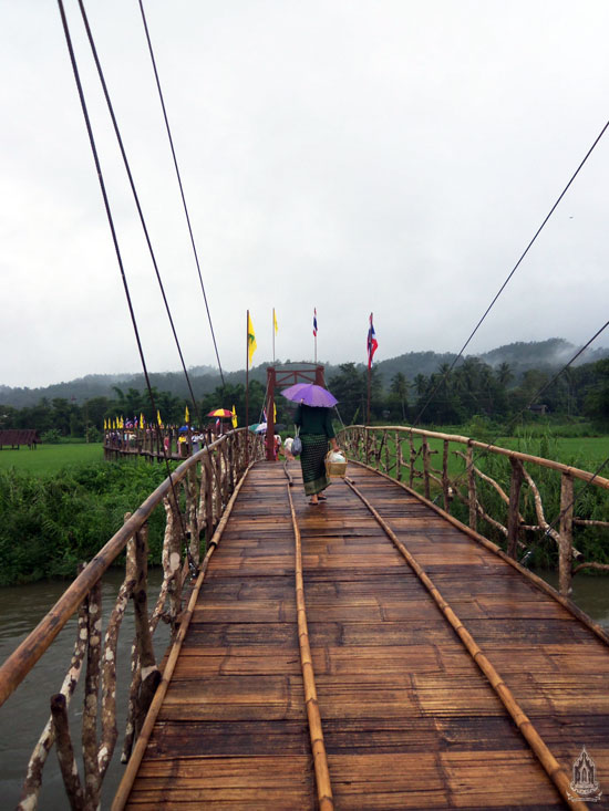 เที่ยวหน้าฝน แวะยลสะพานซูตองเป้ สะพานบุญแห่งความสำเร็จ