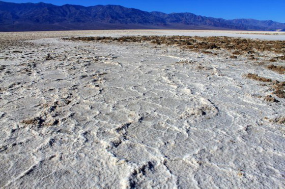 ทะเลสาบเกลือในอุทยานแห่งชาติเดธวัลเลย์ (Death Valley National Park) 