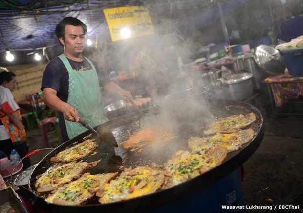 กรุงเทพฯ คือเมืองที่ ร้านอาหารข้างถนนอร่อยที่สุดในโลก!!