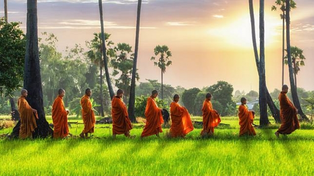 เปิดเงินเดือน พระสงฆ์ในไทย พร้อมบอกที่มาทำไมถึงได้รับ