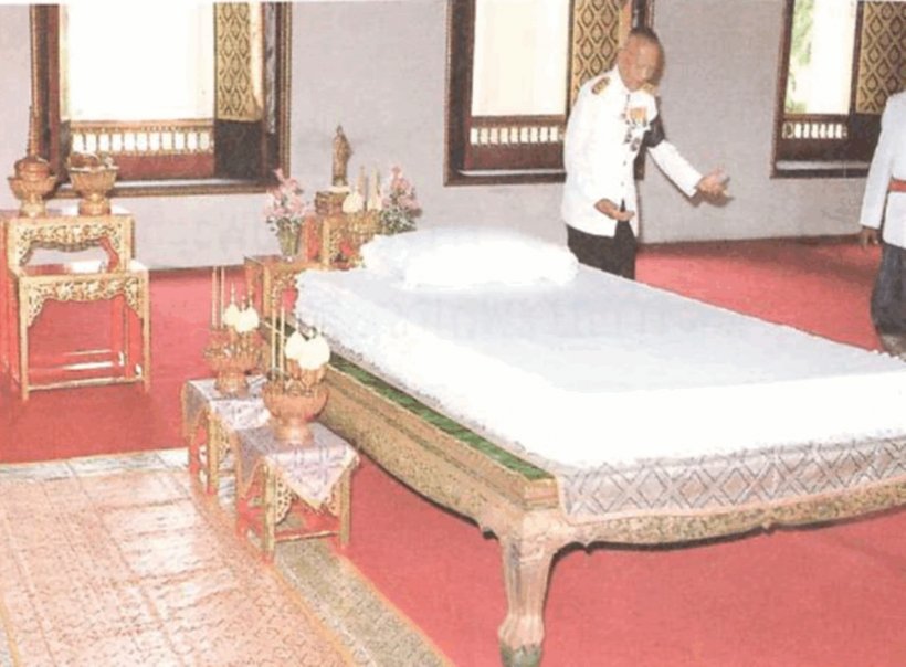 รู้จักพิธีสรงพระศพ ขั้นตอนสำคัญ แห่งโบราณราชประเพณีไทย