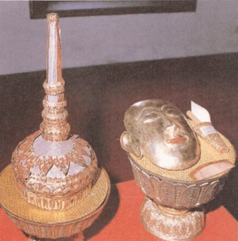 รู้จักพิธีสรงพระศพ ขั้นตอนสำคัญ แห่งโบราณราชประเพณีไทย
