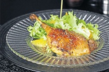 เป็ดกรอบสไตล์ฝรั่งเศส กับ Duck Confit