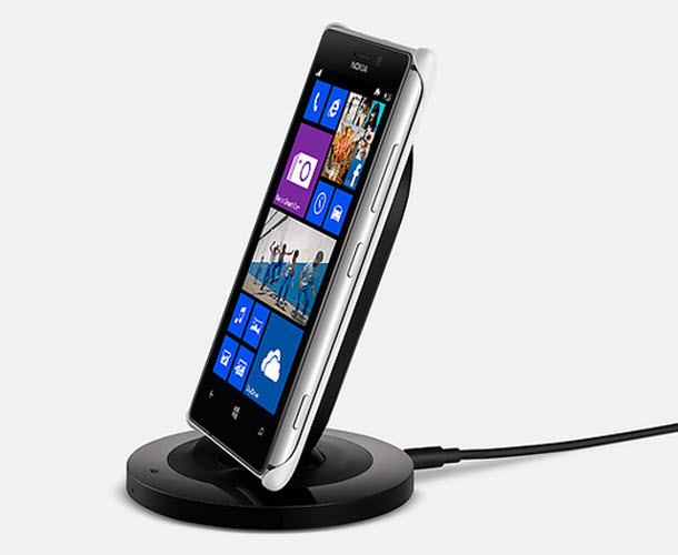 Lumia 925 ลดราคาเหลือ 16,500 บาท (ถูกลง 2,000 บาท) !!
