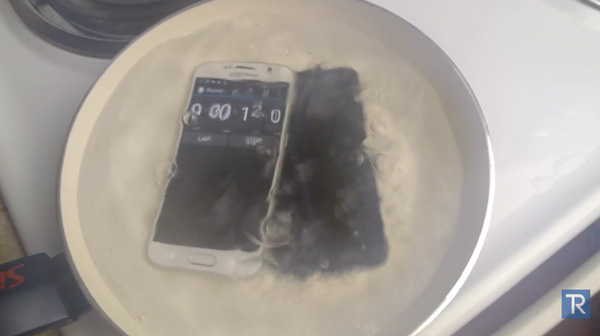 จะเกิดอะไรขึ้น? เมื่อ Samsung Galaxy S6 และ iPhone 6 ถูกนำไปต้มในน้ำเดือด