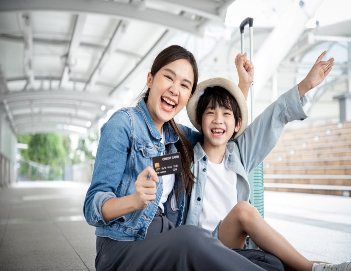 สมัคร Travel Card ต้องมีคุณสมบัติ และเตรียมเอกสารอย่างไร ?