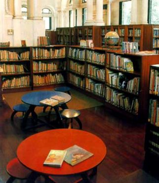 ทำไมถึงเรียกว่าห้องสมุดทั้งที่มีแต่หนังสือ