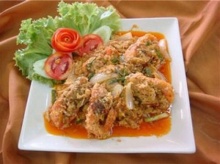 กุ้งผัดผงกะหรี่