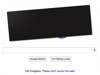 Google.com จัดเต็มด้วยการคาดแถบสีดำที่โลโก้สื่อถึงการปิดกั้นเสรีภาพทาง Internet