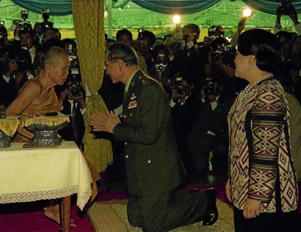 เปิดบันทึกหลวงพ่อคูณ เข้าเฝ้าฯ ในหลวงร.9-พระราชินี