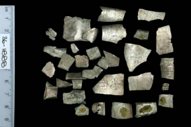 พบ ชิ้นส่วนแร่เงินปลอมแปลง อายุเก่าแก่กว่า 3,000 ปี!
